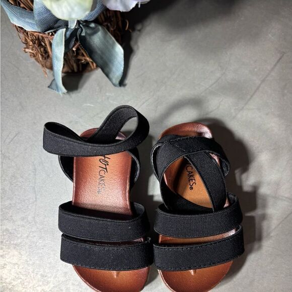 Kids Hotcakes Black Sandals Shoes Size 1 EPC Build a Bundle! - Picture 2 of 7
